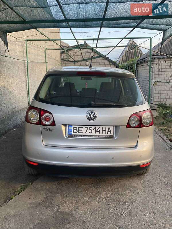 Хетчбек Volkswagen Golf Plus 2006 в Первомайську