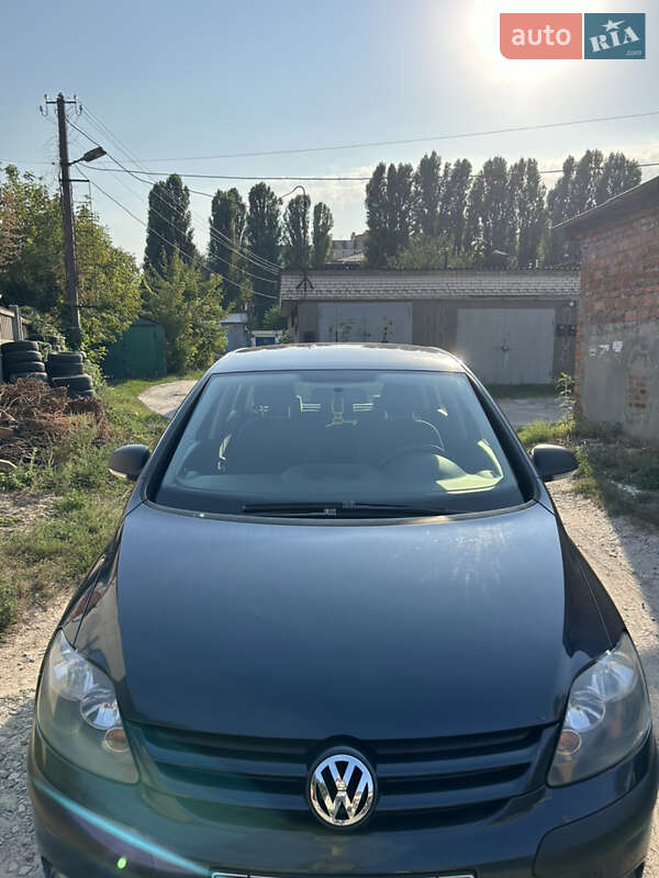 Хетчбек Volkswagen Golf Plus 2008 в Броварах фото 17 Хетчбек Volkswagen Golf Plus 2008 в Броварах