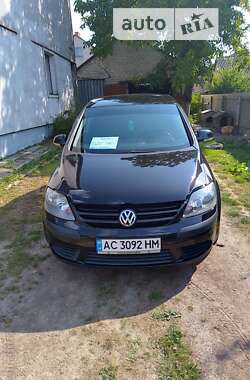 Хетчбек Volkswagen Golf Plus 2005 в Володимир-Волинському