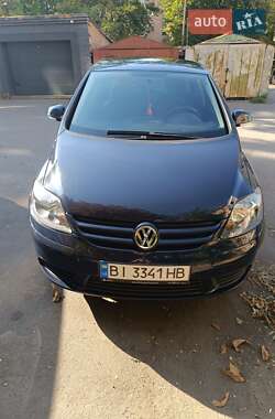 Хэтчбек Volkswagen Golf Plus 2008 в 
