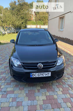 Хэтчбек Volkswagen Golf Plus 2005 в Львове