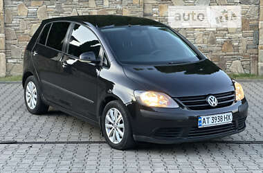 Хэтчбек Volkswagen Golf Plus 2008 в Надворной