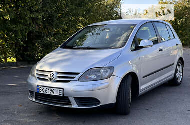 Хетчбек Volkswagen Golf Plus 2005 в Рівному