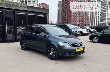 Хэтчбек Volkswagen Golf Plus 2007 в Киеве