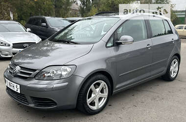 Хэтчбек Volkswagen Golf Plus 2008 в Киеве