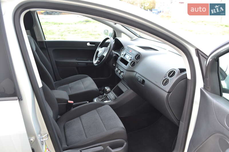 Хэтчбек Volkswagen Golf Plus 2009 в Виннице