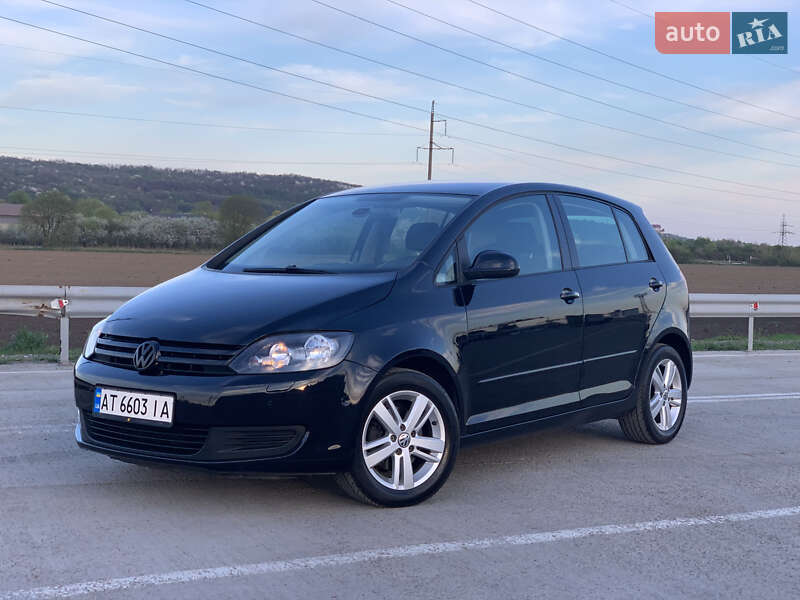 Хетчбек Volkswagen Golf Plus 2009 в Івано-Франківську