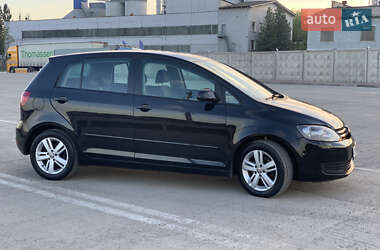 Хэтчбек Volkswagen Golf Plus 2009 в 
