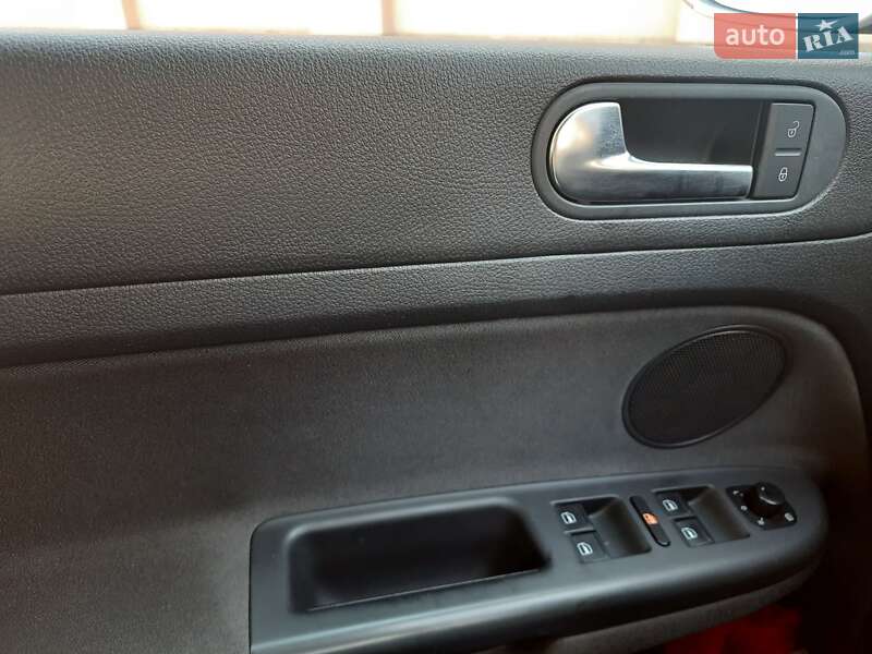 Хетчбек Volkswagen Golf Plus 2011 в Мукачевому фото 20 Хетчбек Volkswagen Golf Plus 2011 в Мукачевому