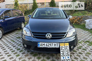 Хетчбек Volkswagen Golf Plus 2006 в Звягелі