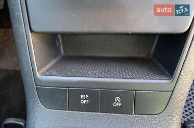 Хэтчбек Volkswagen Golf Plus 2010 в 