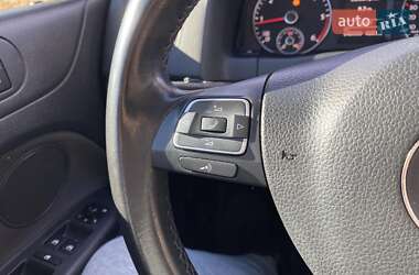 Хэтчбек Volkswagen Golf Plus 2010 в 