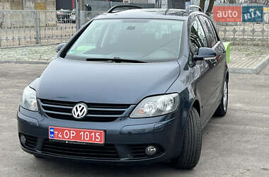 Хэтчбек Volkswagen Golf Plus 2008 в Лубнах