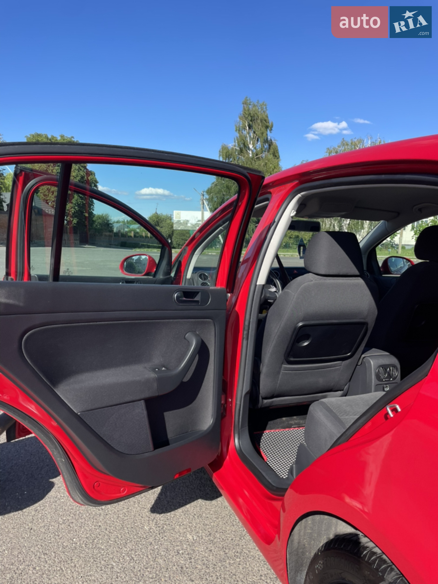 2011 Volkswagen Golf Plus - мініатюра 32
