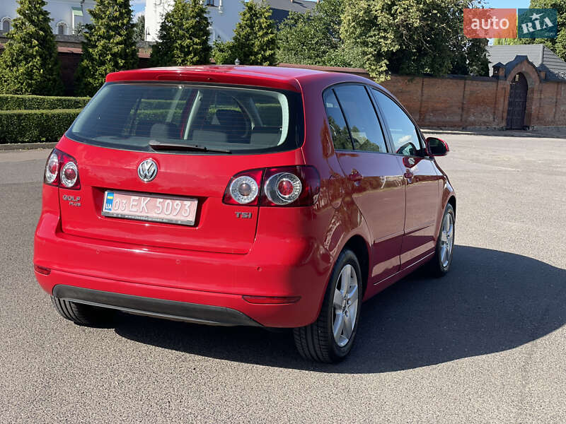 Хэтчбек Volkswagen Golf Plus 2011 в Владимире