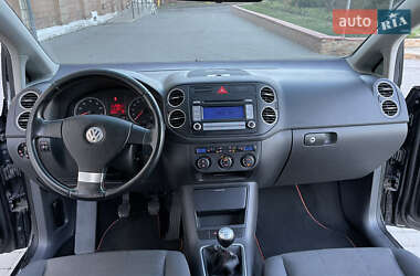 Хэтчбек Volkswagen Golf Plus 2006 в Могилев-Подольске