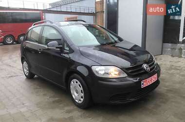 Хетчбек Volkswagen Golf Plus 2008 в Умані