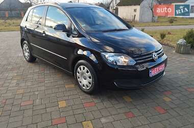 Хетчбек Volkswagen Golf Plus 2009 в Любешові