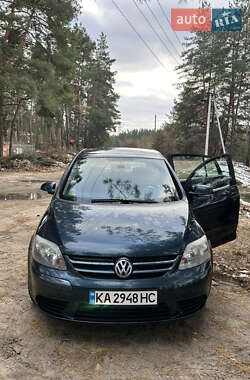 Хетчбек Volkswagen Golf Plus 2005 в Києві