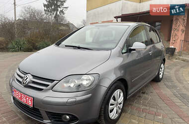 Хетчбек Volkswagen Golf Plus 2006 в Дубні