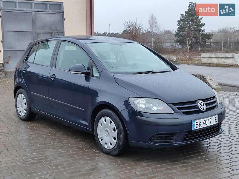 Хэтчбек Volkswagen Golf Plus 2005 в Сарнах