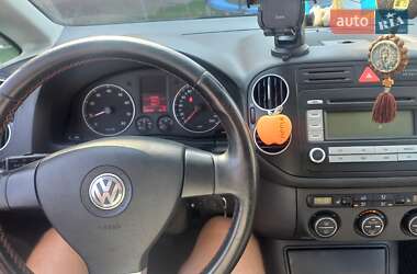 Хэтчбек Volkswagen Golf Plus 2006 в Млинове