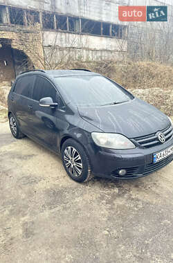 Хетчбек Volkswagen Golf Plus 2005 в Києві