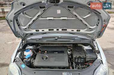 Хэтчбек Volkswagen Golf Plus 2006 в 