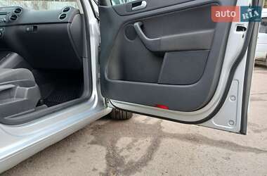 Хэтчбек Volkswagen Golf Plus 2006 в 