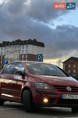 Хетчбек Volkswagen Golf Plus 2008 в Стрию