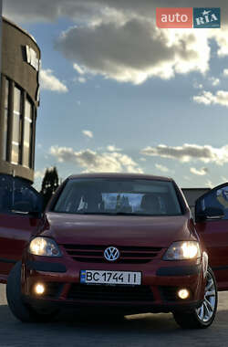 Хетчбек Volkswagen Golf Plus 2008 в Стрию