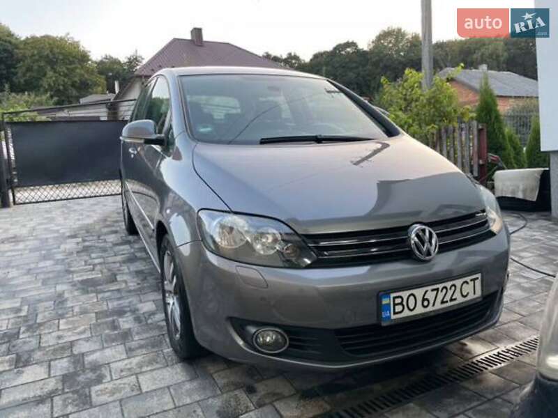 Хэтчбек Volkswagen Golf Plus 2009 в Тернополе