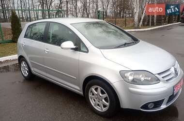 Хэтчбек Volkswagen Golf Plus 2008 в Киеве