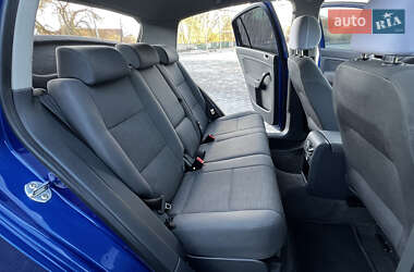 Хэтчбек Volkswagen Golf Plus 2005 в 