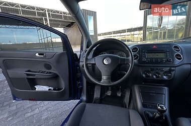 Хэтчбек Volkswagen Golf Plus 2005 в 