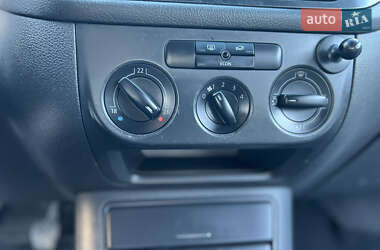 Хэтчбек Volkswagen Golf Plus 2005 в 