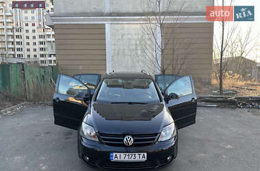 Хэтчбек Volkswagen Golf Plus 2008 в Киеве