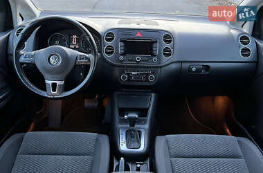 Хэтчбек Volkswagen Golf Plus 2010 в Киеве