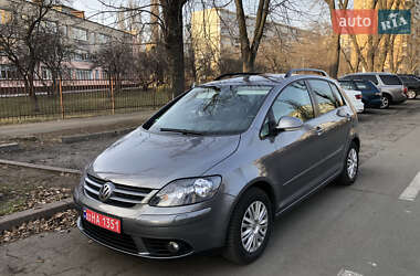 Хетчбек Volkswagen Golf Plus 2008 в Києві