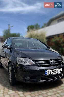 Хетчбек Volkswagen Golf Plus 2006 в Івано-Франківську