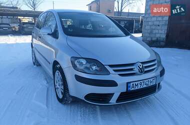 Хэтчбек Volkswagen Golf Plus 2005 в Звягеле