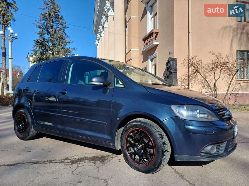 Хетчбек Volkswagen Golf Plus 2007 в Калуші