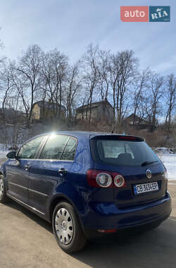 Хетчбек Volkswagen Golf Plus 2005 в 