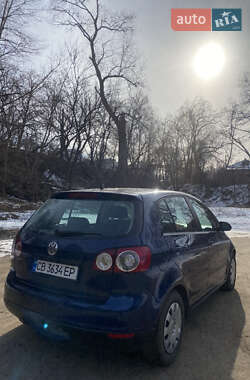Хетчбек Volkswagen Golf Plus 2005 в 