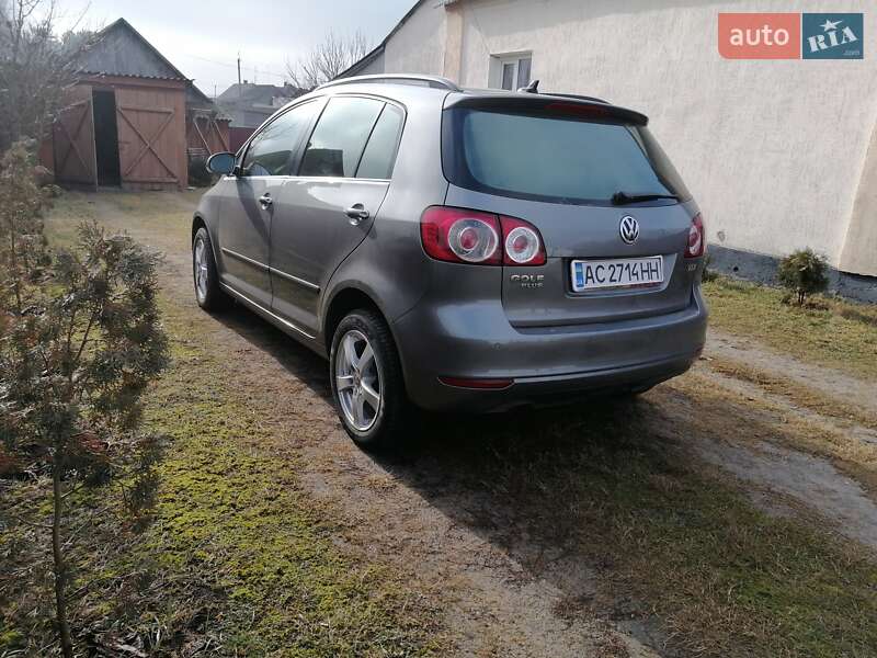 Хетчбек Volkswagen Golf Plus 2011 в Камені-Каширському