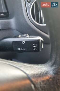 Хетчбек Volkswagen Golf Plus 2005 в 