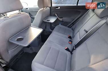 Хетчбек Volkswagen Golf Plus 2005 в 