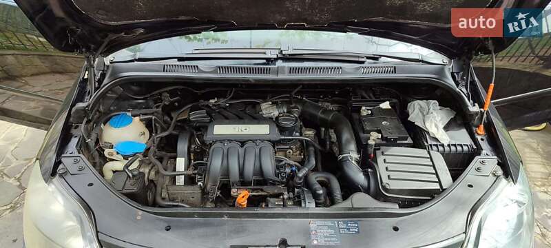 Хэтчбек Volkswagen Golf Plus 2007 в Кольчине фото 3 Хэтчбек Volkswagen Golf Plus 2007 в Кольчине