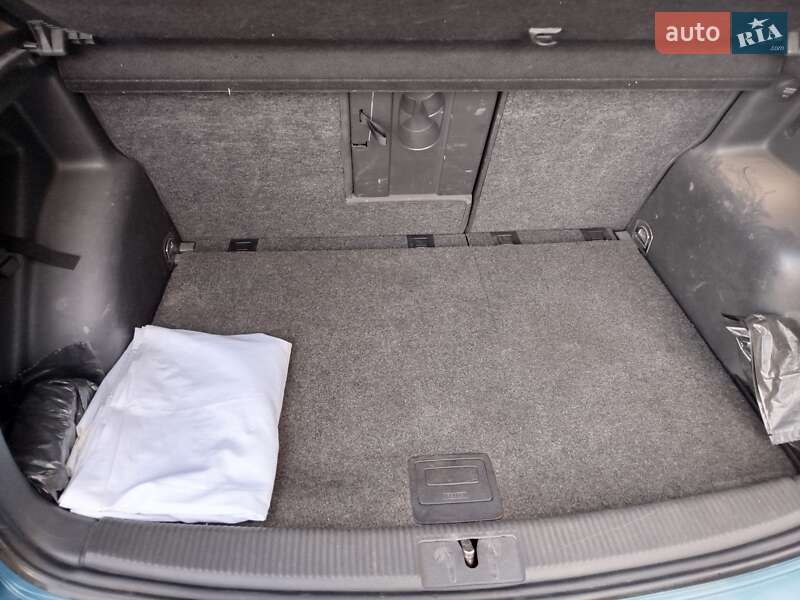 Хэтчбек Volkswagen Golf Plus 2006 в Корсуне-Шевченковском