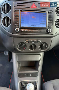 Хетчбек Volkswagen Golf Plus 2007 в 